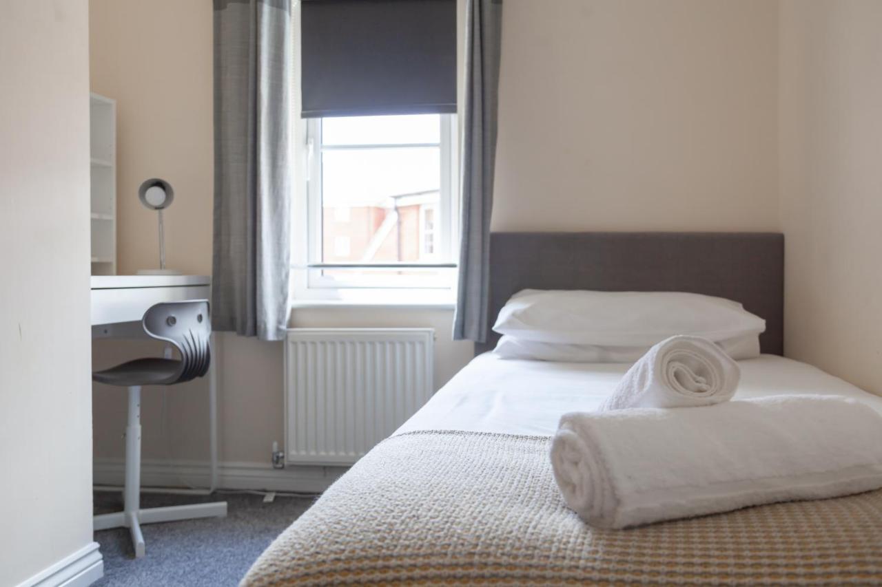 Hereford - Mayflower Coach House, Modern 2 Bedroom Property With Parking, Located South Of Hereford City, Suitable For Small Family, Couple Or Contractors - Sleeps Up To 5 Guests - Hosted By Rentmyhouse エクステリア 写真